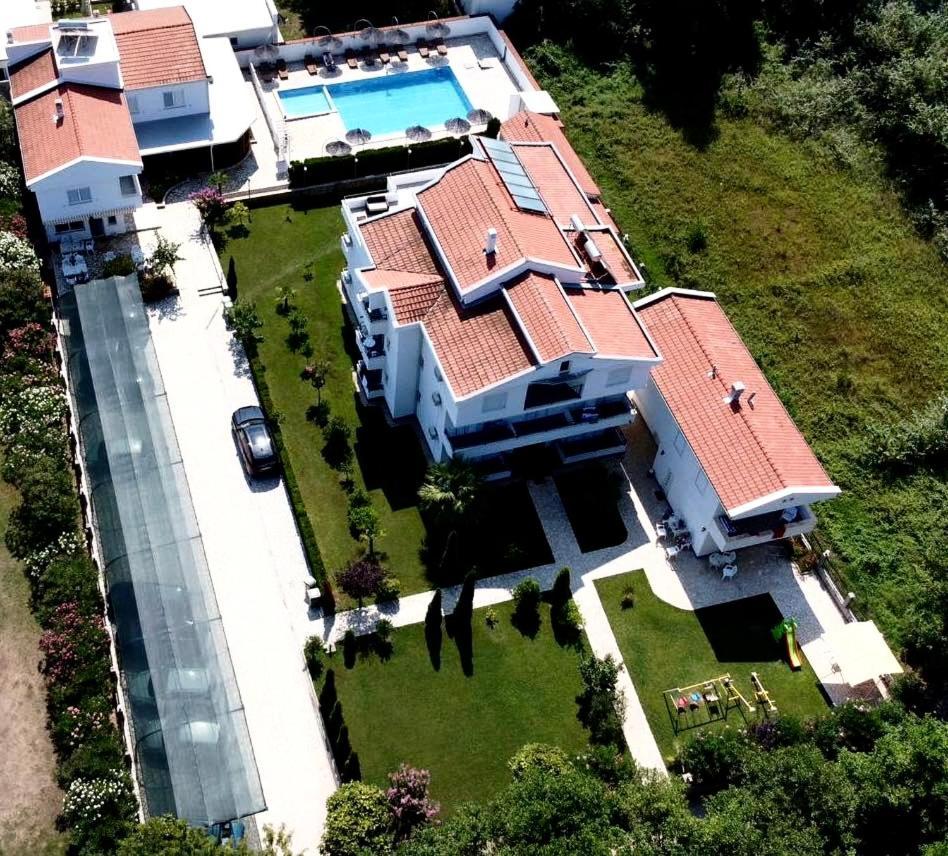 Residence Leora Ulcinj Exterior foto