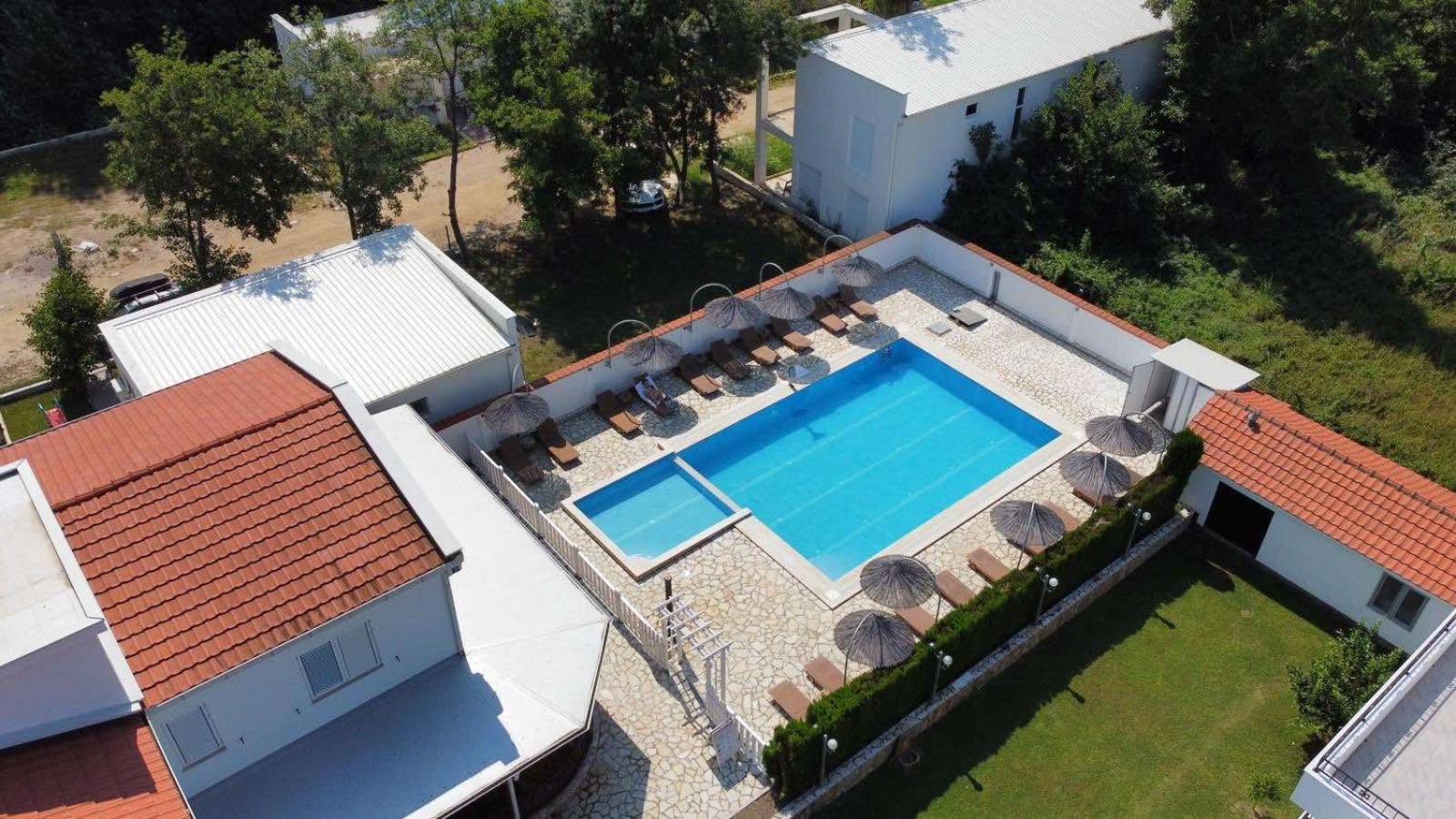 Residence Leora Ulcinj Exterior foto